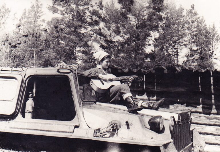 1_Ченборисова-Роза.-Производственная-практика-в-междуречье-рек-Лены-_верхнее-течение_-и-Нижней-Тунгуски.-На-базе-село-Назарово-1962-г